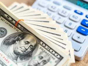 Ile trwa przelew z PayPal na konto bankowe? Sprawdź szczegóły!